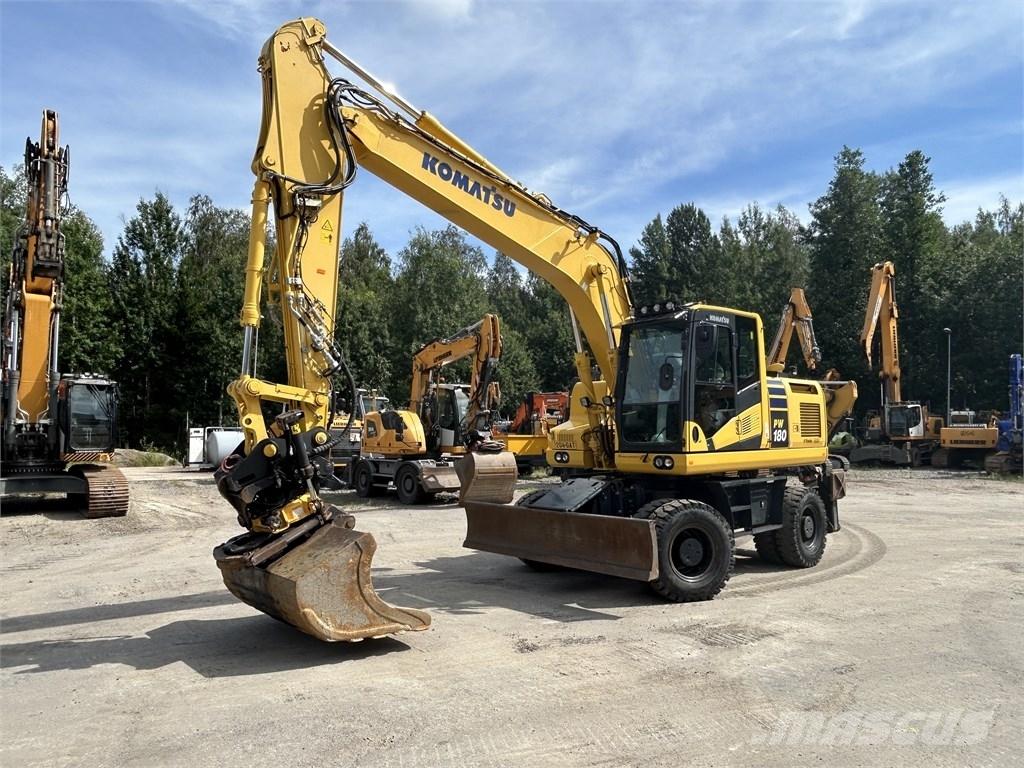 Komatsu PW 180-11 Excavatoare cu roti