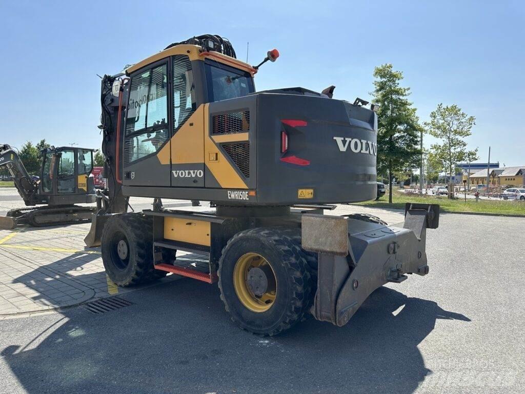 Volvo EWR150E Excavatoare cu roti