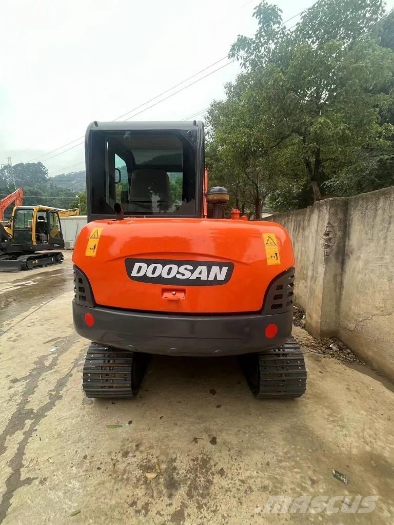 Doosan DH 60-7 Mini excavatoare < 7t