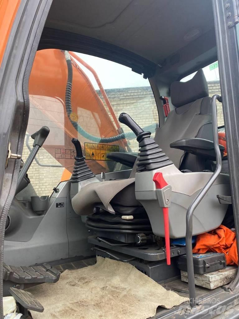 Doosan DX 340 LCA Excavatoare pe șenile

