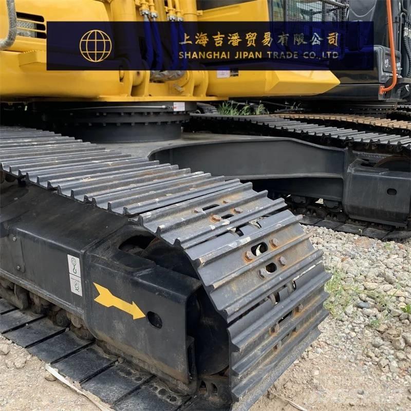 Komatsu PC 240 Excavatoare pe șenile
