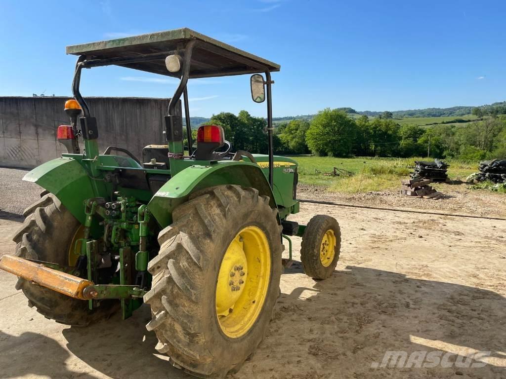 John Deere 5215 Tractoare