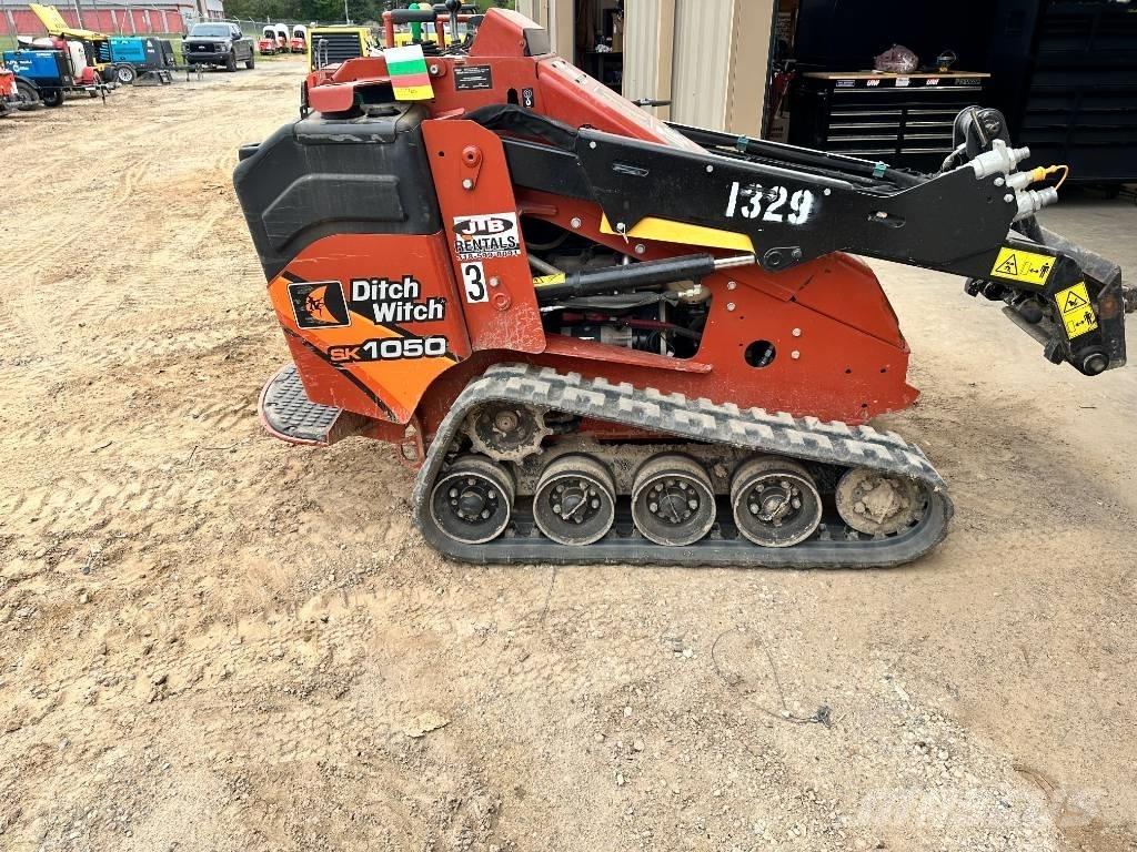 Ditch Witch sk 1050 Mini incarcator