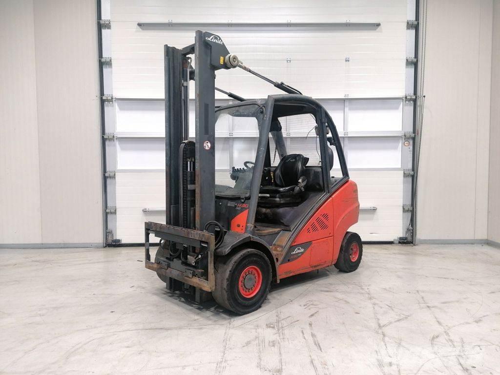 Linde H30D-02 Stivuitor diesel