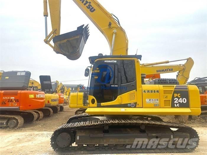 Komatsu PC 240 -8 Excavatoare pe șenile
