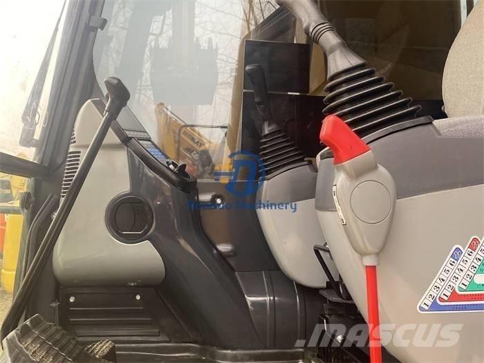 Komatsu PC 240 -8 Excavatoare pe șenile
