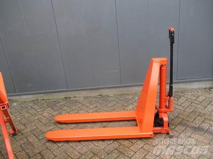 BT HL 1000 Transpaleta manuala