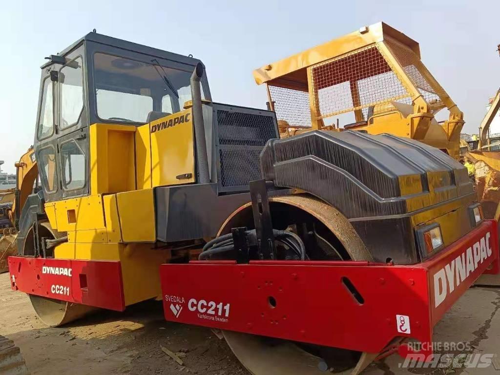 Dynapac CC 211 Cilindri compactori dubli