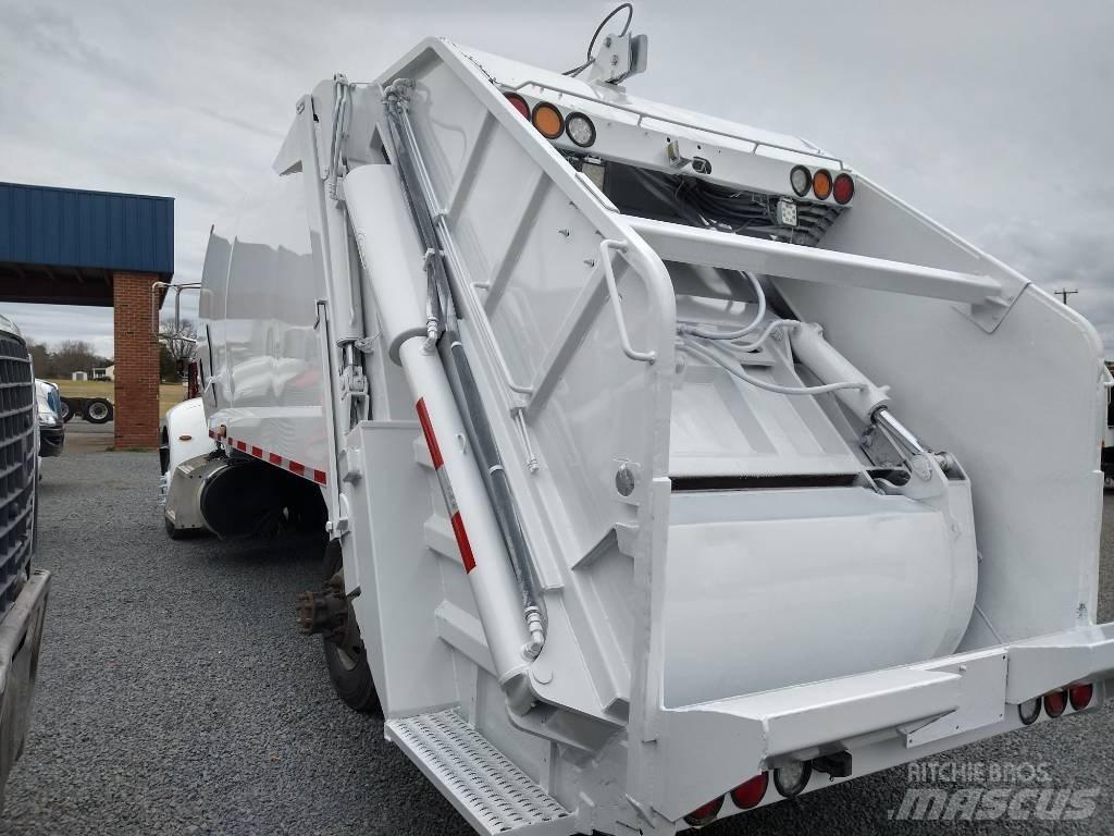 Peterbilt 337 Camion de deseuri