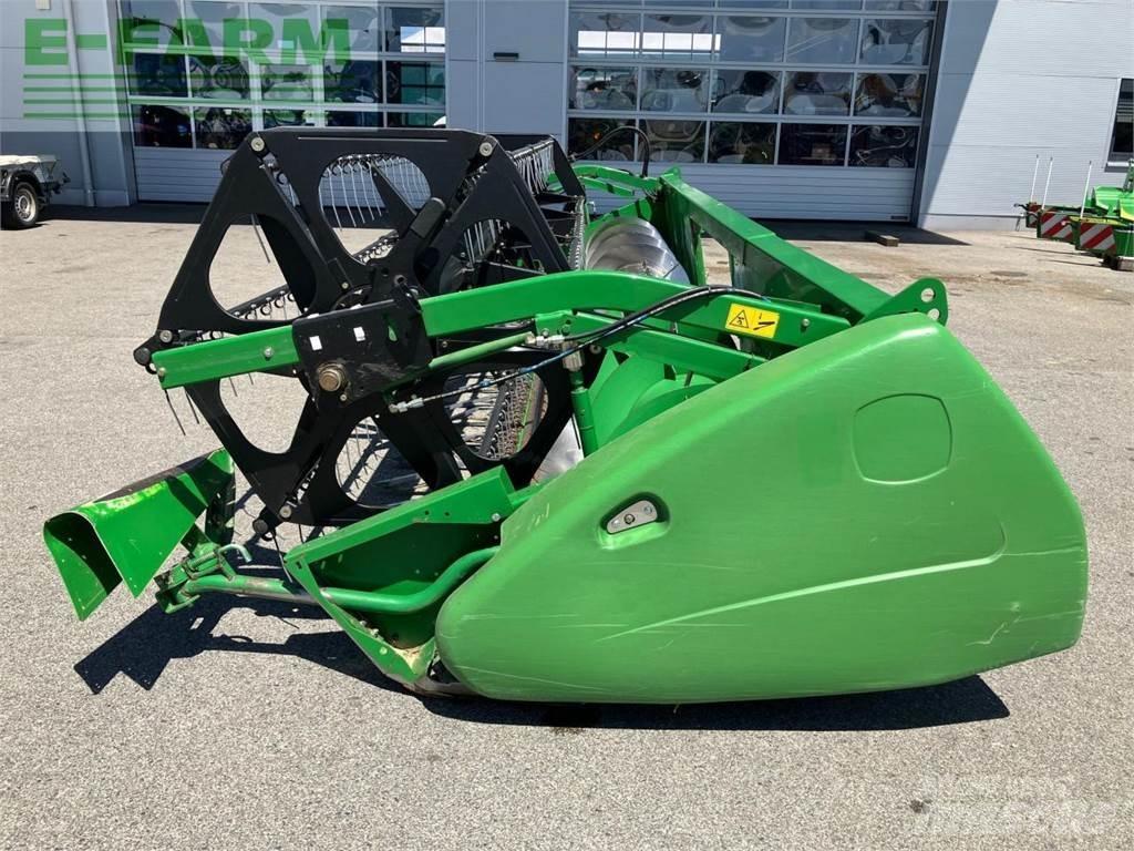 John Deere 620R Accesorii combine agricole