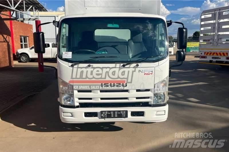 Isuzu NPR400 Altele