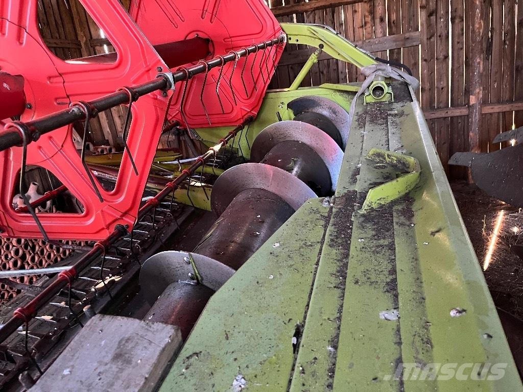 CLAAS Medion 310 Combine de secerat