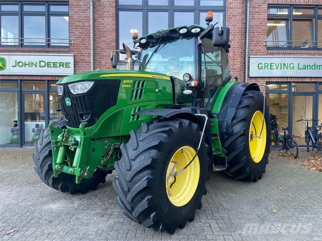 John Deere 6210R Tractoare