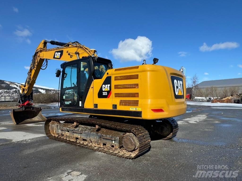 CAT 323 NG Excavatoare pe șenile
