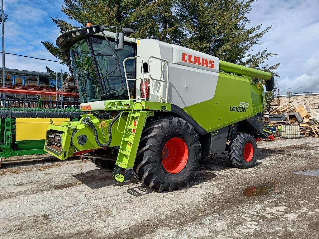 CLAAS Lexion 670 Combine de secerat