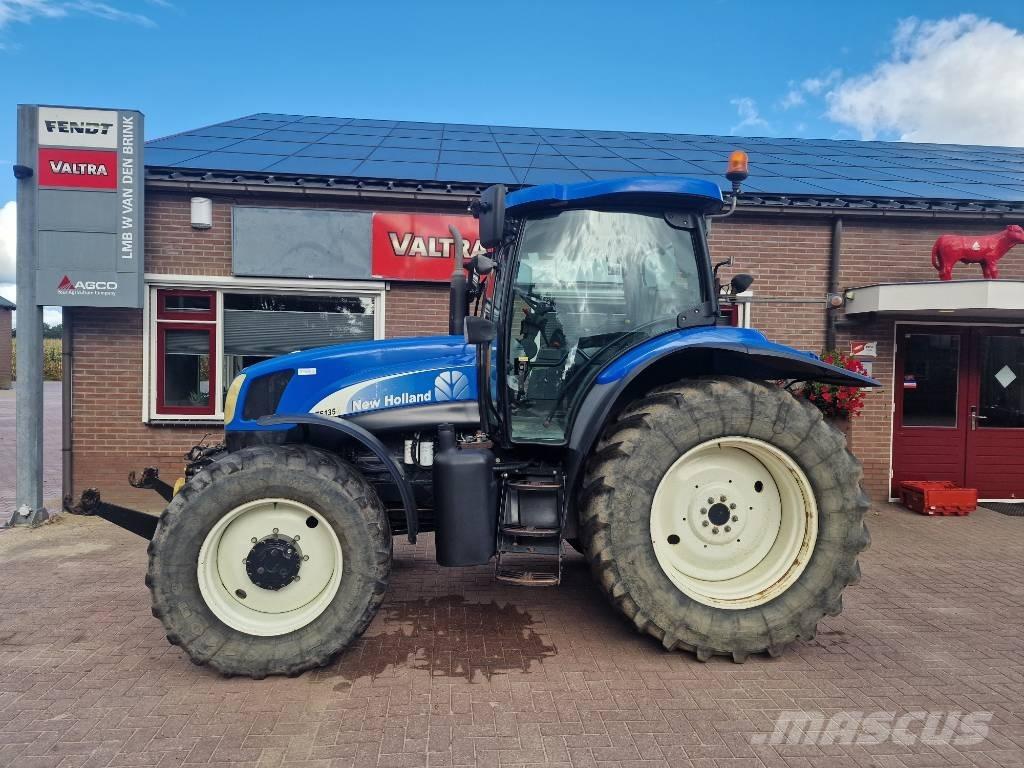 New Holland TS 135 A Tractoare