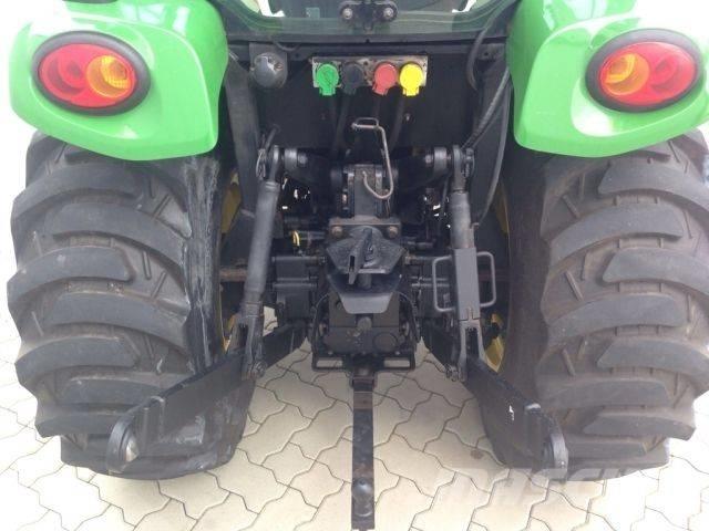 John Deere 3720 Tractoare