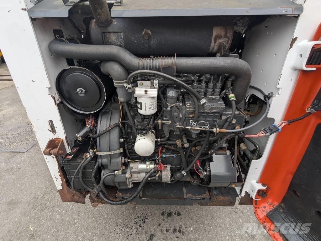 Bobcat S 250 Mini incarcator