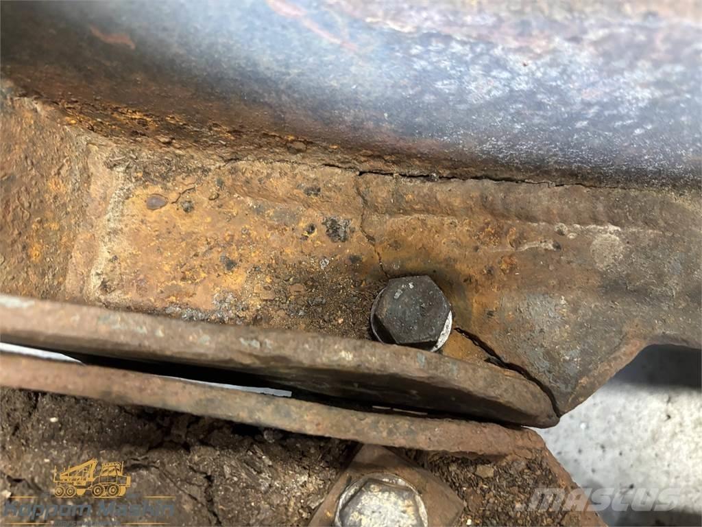 Gremo 704 Alte componente