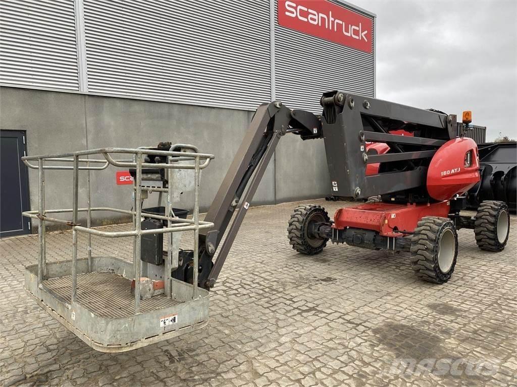 Manitou 160ATJ RC Nacele cu brat articulat