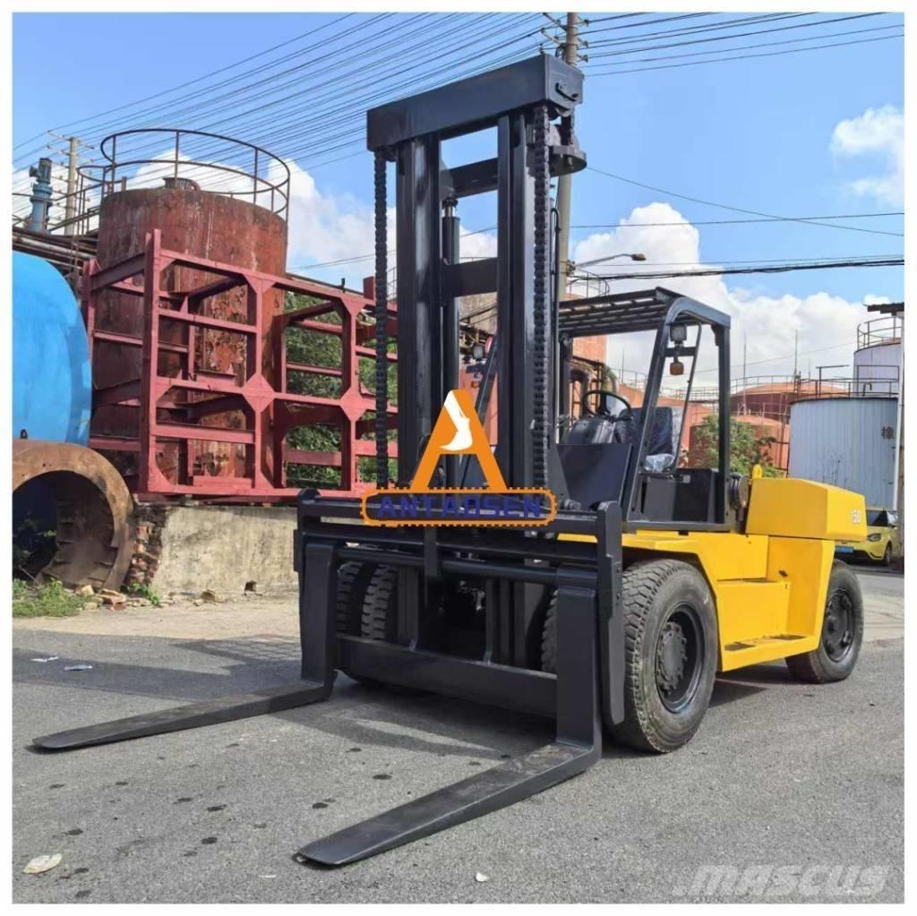 Komatsu FD150-7 Stivuitor diesel