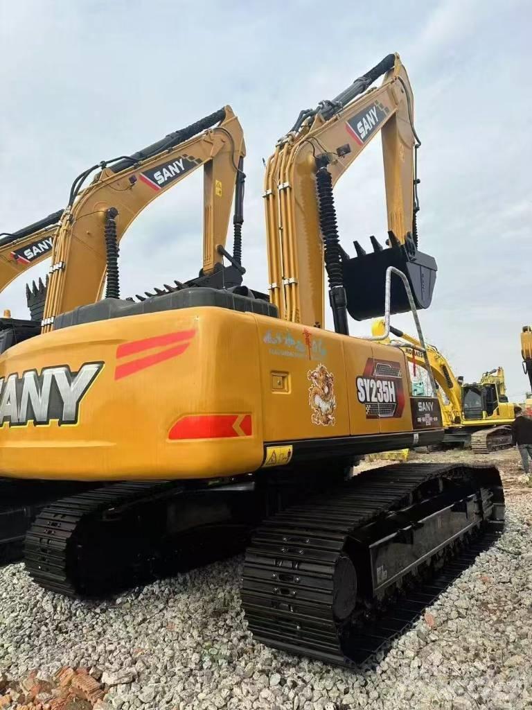 Sany 215C Excavatoare pe șenile
