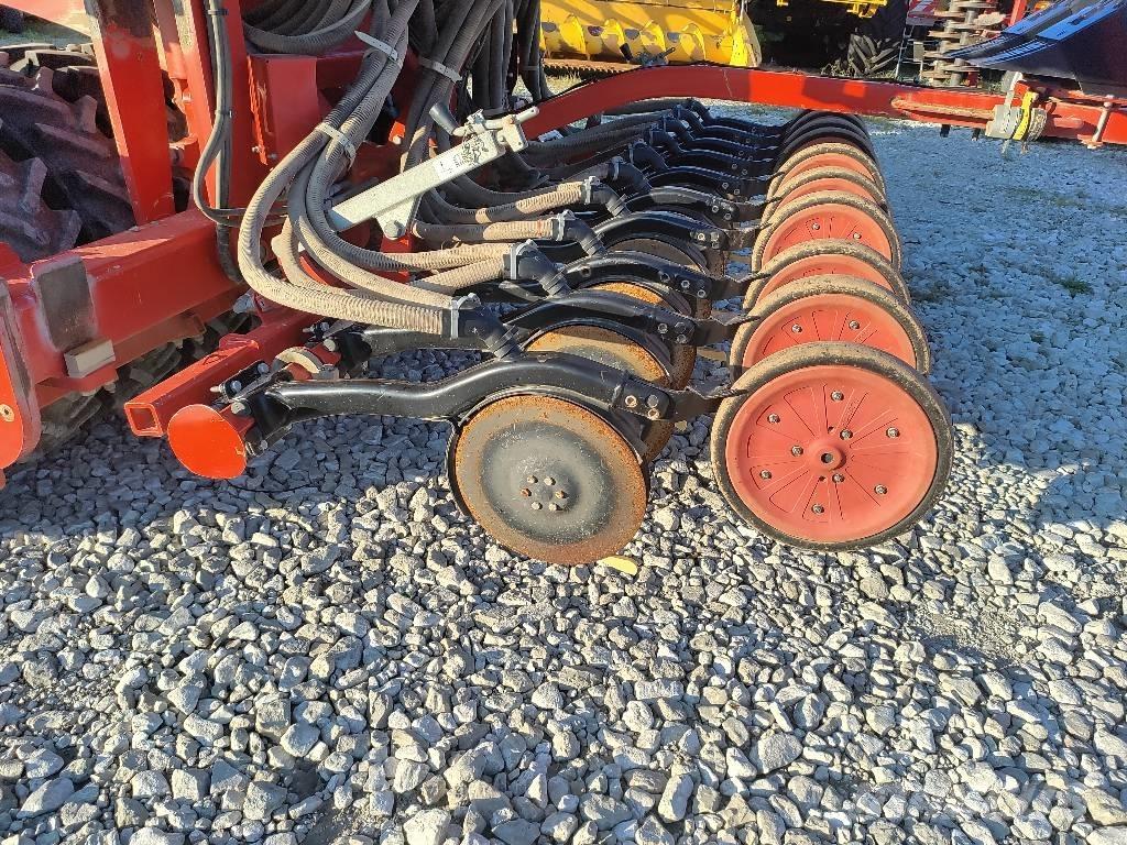 Horsch Focus 6 TD Perforatoare