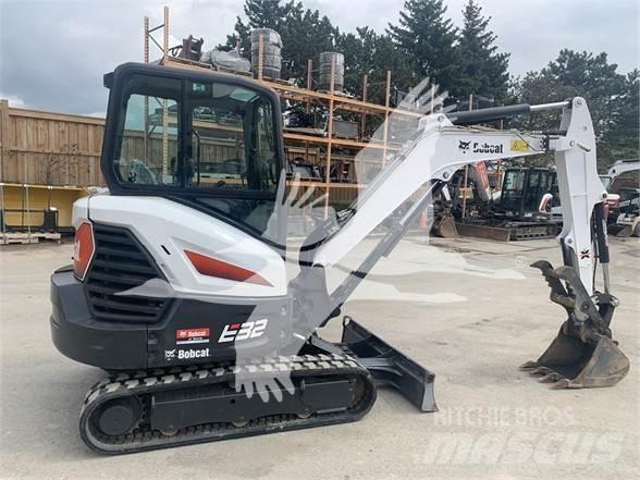 Bobcat E32i Mini excavatoare < 7t