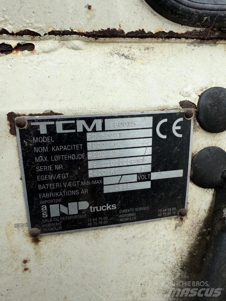 TCM FD 30 Stivuitor diesel