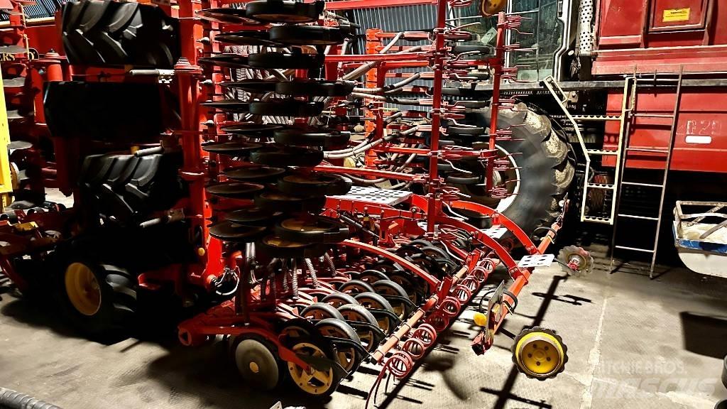 Väderstad Spirit600S Perforatoare