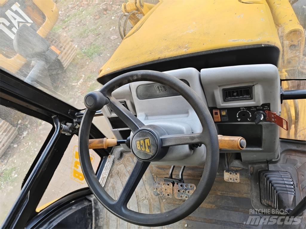 JCB 3 CX Buldoexcavatoare