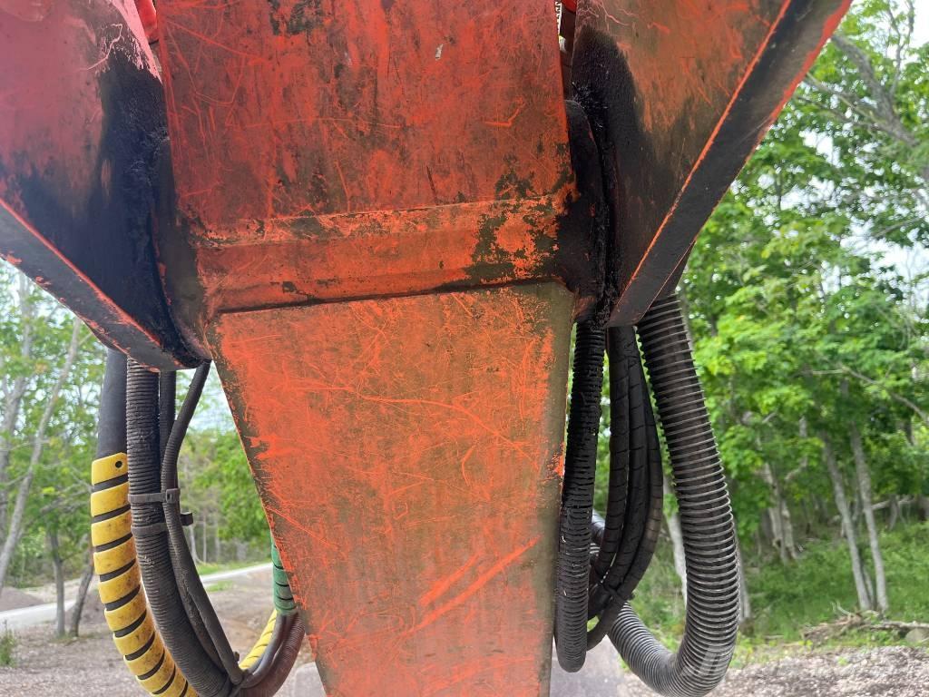 Fiat-Kobelco E 215 Excavatoare pe șenile
