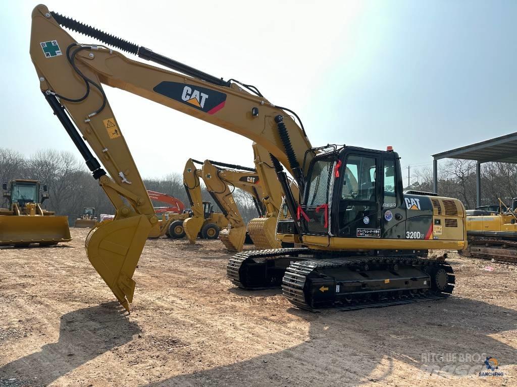 CAT 320D2L Excavatoare pe șenile
