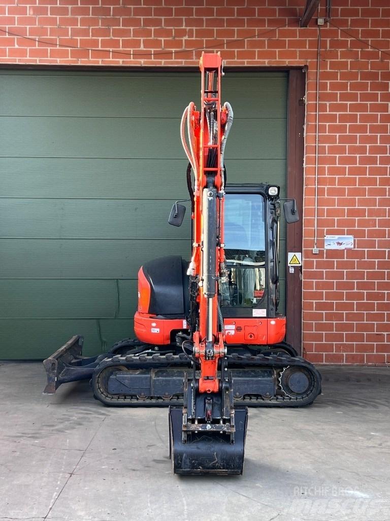Kubota KX057 Mini excavatoare < 7t
