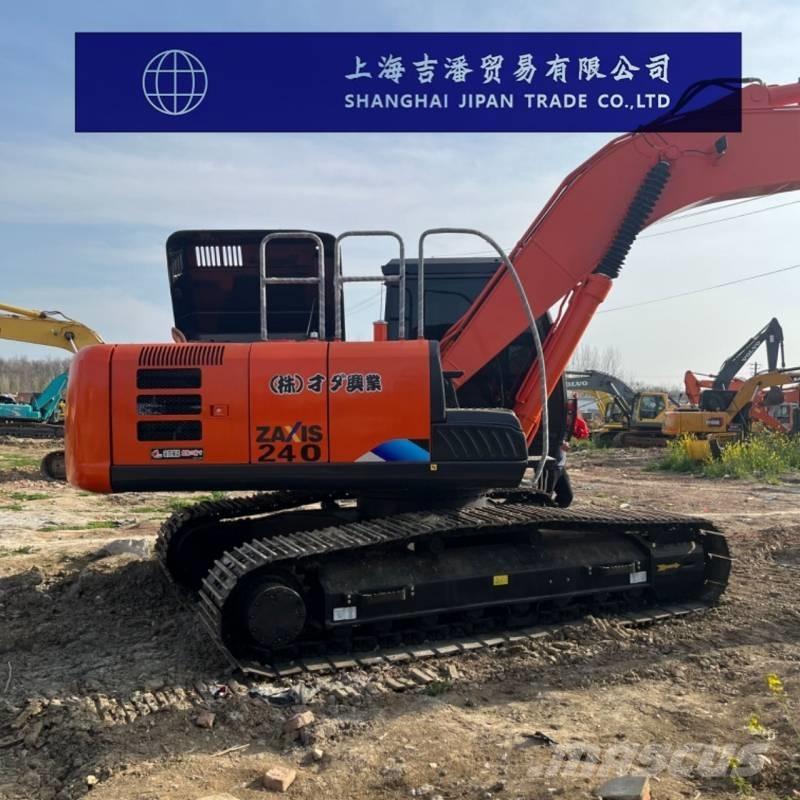 Hitachi ZX 240 Excavatoare pe șenile

