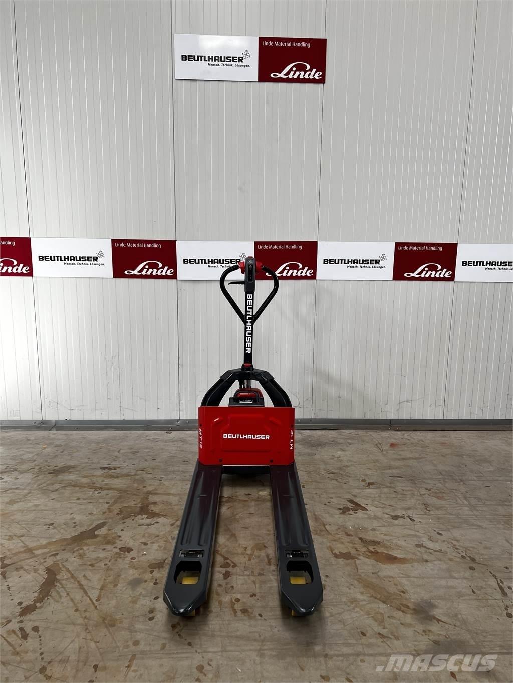 Linde MT12 Transpaleta manuala