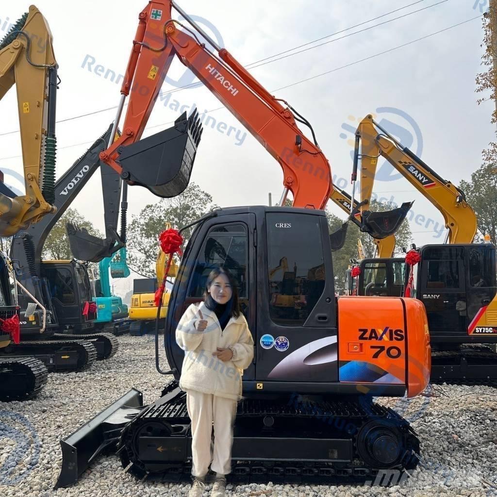 Hitachi ZX70 Mini excavatoare < 7t