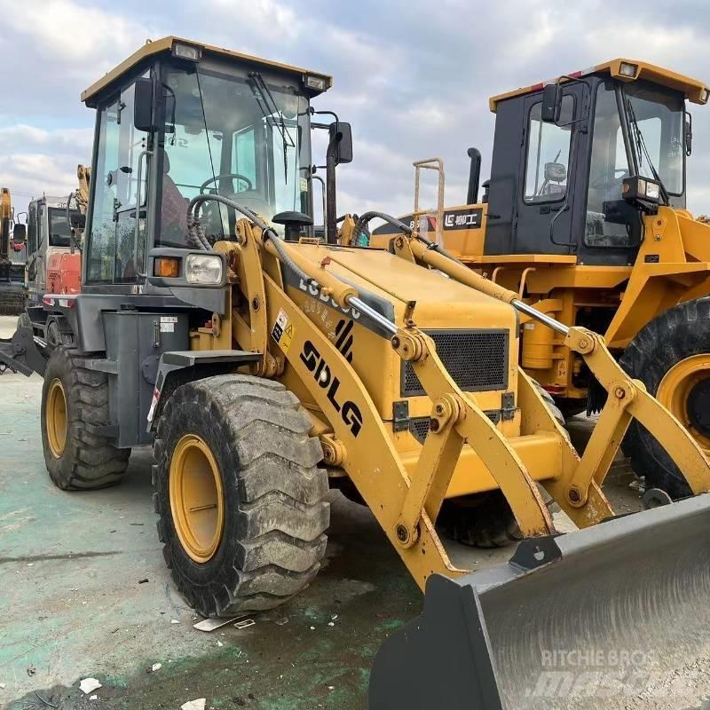 SDLG LGB 680 Buldoexcavatoare