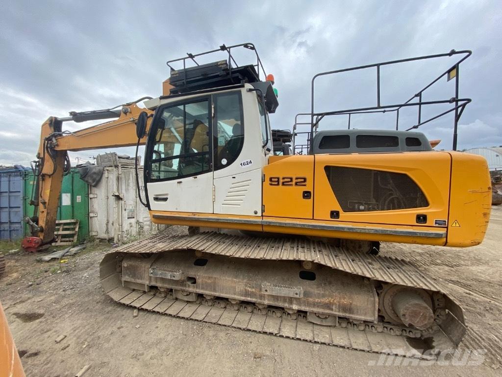 Liebherr R 922 Excavatoare pe șenile
