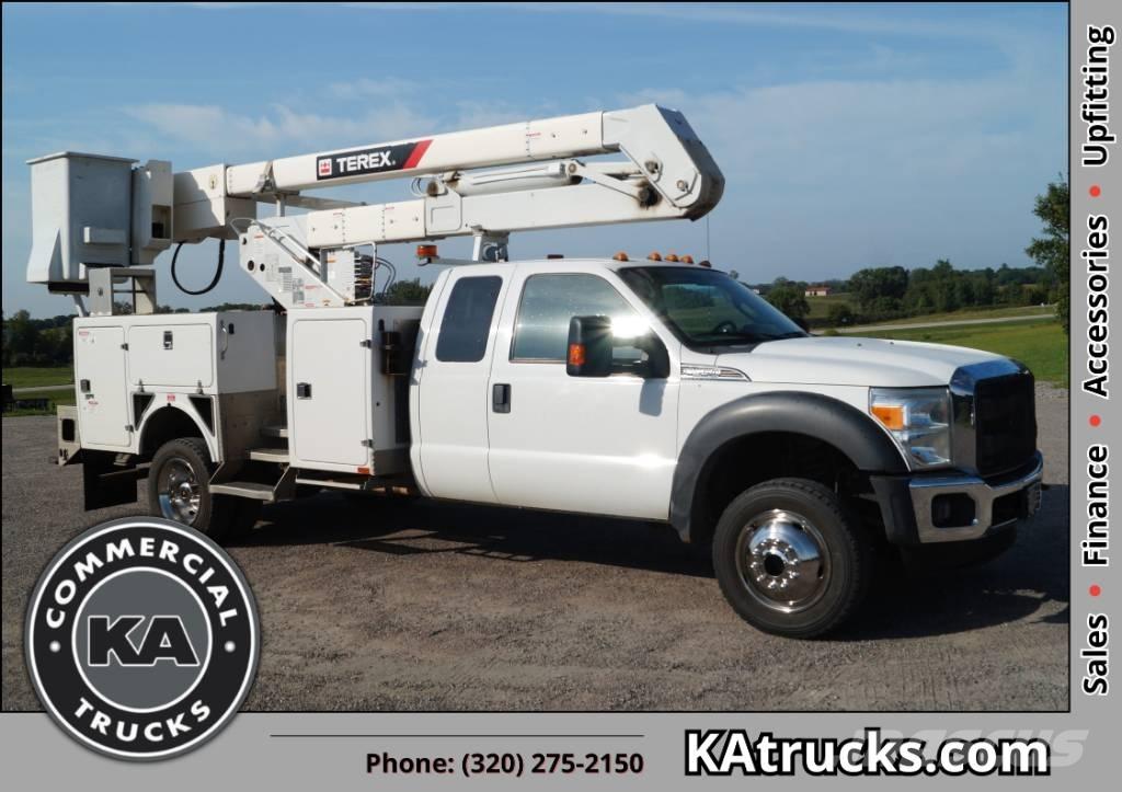 Ford F 550 XLT SD Platforme aeriene montate pe camion