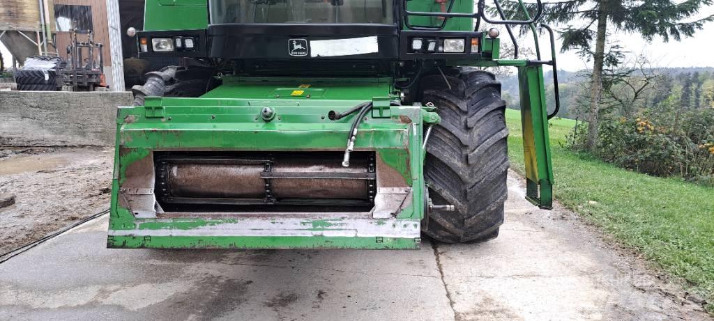 John Deere 2056HM Combine de secerat
