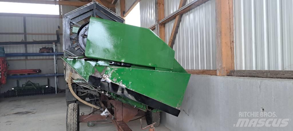 John Deere 2056HM Combine de secerat