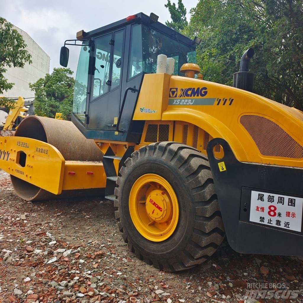 XCMG XS 223 J Compactoare monocilindrice