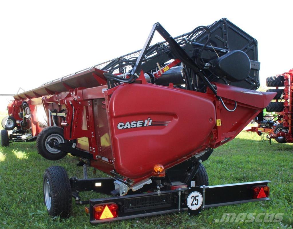 Case IH AF 8250 Combine de secerat