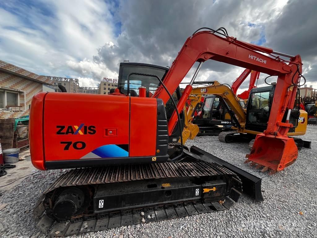 Hitachi ZX 70 Excavatoare 7t - 12t