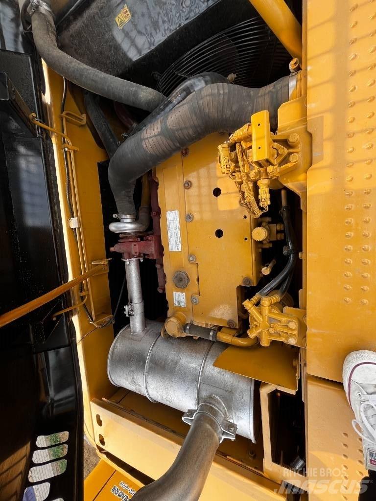 CAT CAT320D Excavatoare pe șenile
