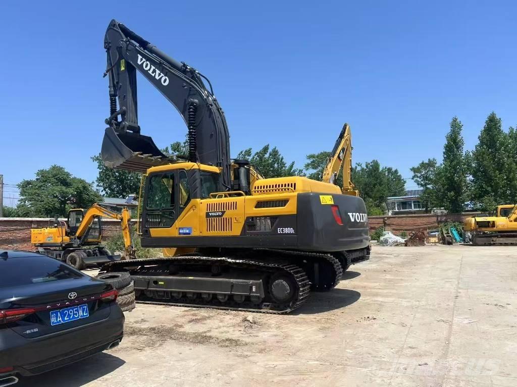 Volvo EC 380 Excavatoare pe șenile
