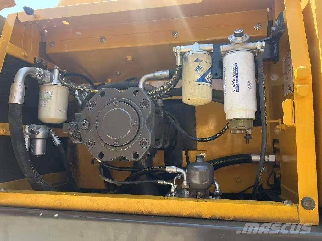 Volvo EC 380 Excavatoare pe șenile
