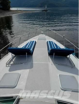  Formula Yachts PC41 Barje si pontoane