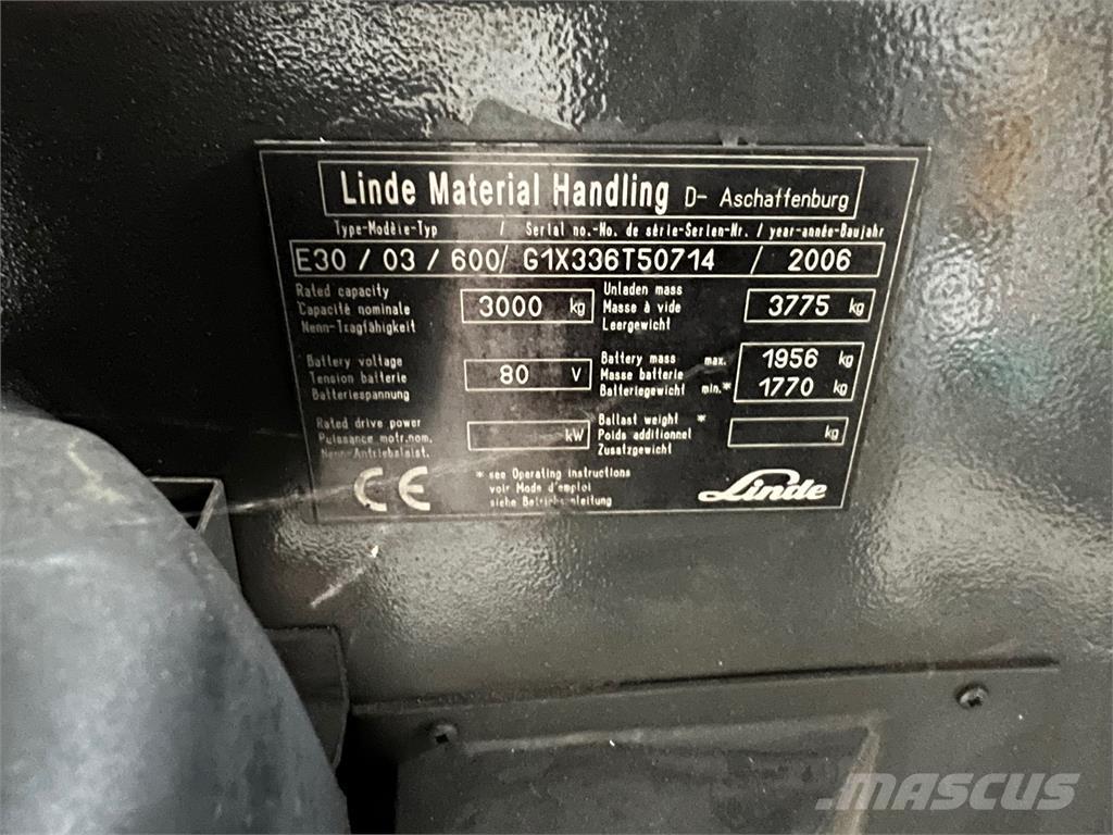 Linde E30 / 03 / 600 Stivuitor electric